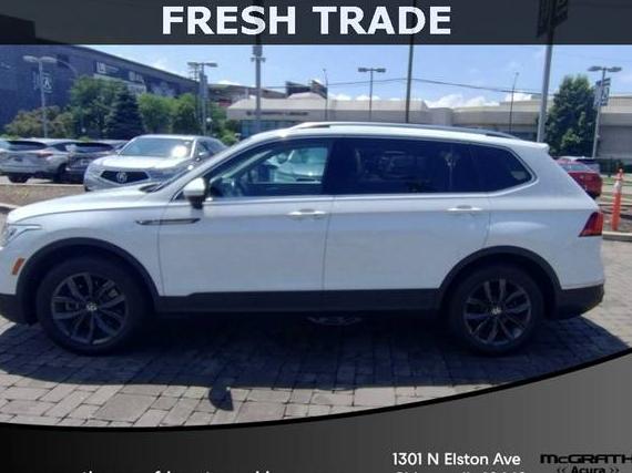 VOLKSWAGEN TIGUAN 4MOTION 2022 3VV2B7AX8NM049055 image